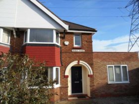 5 bedroom Terraced t...